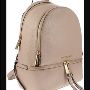 NWOT Michael Kors MK Rhea Medium Leather Backpack Soft Pink Gold